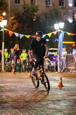 Драг-рейсинг на "Театралке"